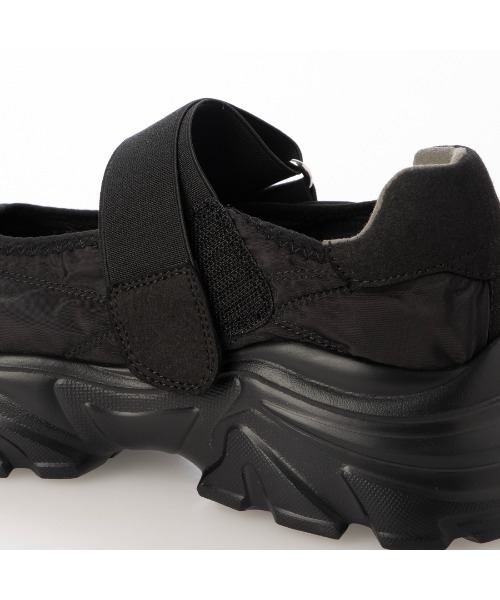 EVOL（イーボル）の「【S-LLサイズ展開・軽量】軽量厚底メリージェーンスニーカー JA5979（スニーカー・レディース・アイボリー/ブラック/ブラウン/シルバー・L/M/S/LL）」の19枚目の写真