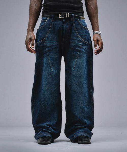 ANDER HUNK(アンダーハンク)の「13oz Whiskers Design Wide Denim Pants /13オンス ウィスカーズ デザインワイドデニムパンツ(デニムパンツ・メンズ・インディゴブルー/ブラック・SMALL/MEDIUM/LARGE)」の2枚目の写真