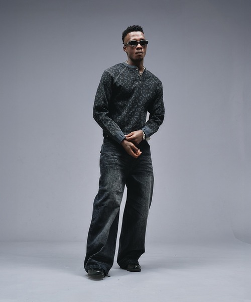 ANDER HUNK(アンダーハンク)の「13oz Whiskers Design Wide Denim Pants /13オンス ウィスカーズ デザインワイドデニムパンツ(デニムパンツ・メンズ・インディゴブルー/ブラック・SMALL/MEDIUM/LARGE)」の17枚目の写真