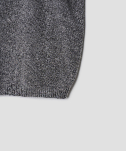 TTUDEMENT(トュードメント)の「TWO-WAY KNIT BUSTIER CHARCOAL(ニット/セーター・レディース・その他・FREE)」の6枚目の写真
