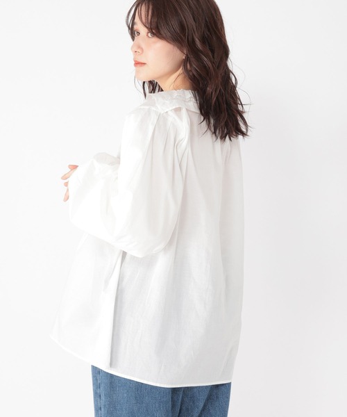 studio CLIP(スタディオクリップ)の「《高山都さんコラボ》2WAYバルーンスリーブブラウス(シャツ/ブラウス・レディース・ストライプ/オフホワイト/ブラック・FREE)」の11枚目の写真