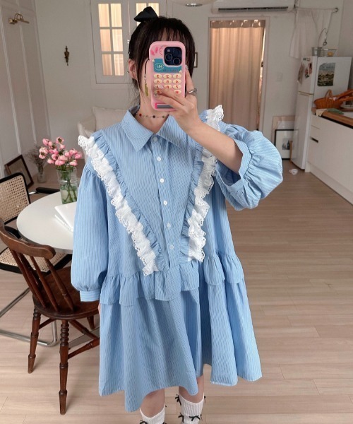 Aelina(エリナ)の「かわいいパッチワークレーストリムストライプ柄シャツワンピース(ワンピース・レディース・ピンク/ブルー・FREE)」の10枚目の写真