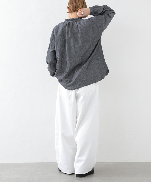 JOURNAL STANDARD LUXE（ジャーナルスタンダード　ラックス）の「《追加》CLシャンブレー フリルブラウス（シャツ/ブラウス・レディース・ホワイト/ブラック・FREE）」の6枚目の写真