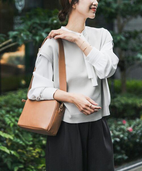 URBAN RESEARCH DOORS（アーバンリサーチドアーズ）の「『UR TECH Renew Knit』2WAYベスト（ベスト・レディース・ネイビー/グレー系その他・FREE）」の4枚目の写真