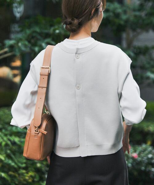 URBAN RESEARCH DOORS（アーバンリサーチドアーズ）の「『UR TECH Renew Knit』2WAYベスト（ベスト・レディース・ネイビー/グレー系その他・FREE）」の8枚目の写真