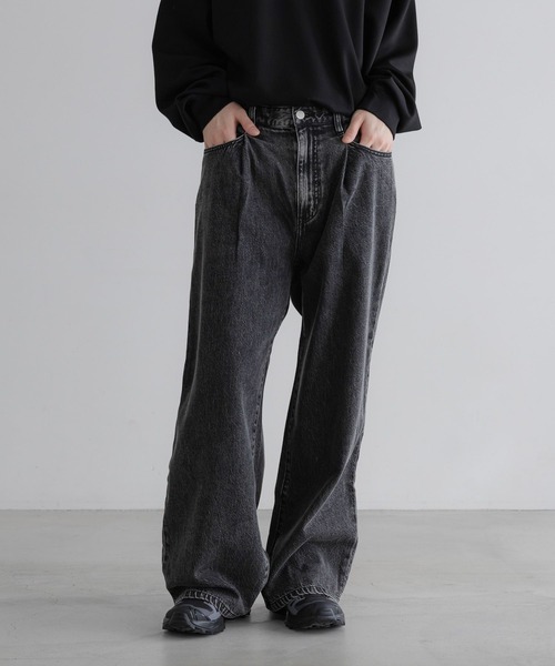 LOWRYS FARM（ローリーズファーム）の「【LFM(U)】ライトDENIMタックワイドＰ　646326（デニムパンツ・メンズ・ブラック/インディゴブルー/ワンウォッシュ・MEDIUM/LARGE）」の6枚目の写真