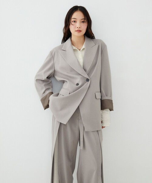 UNITED TOKYO（ユナイテッドトウキョウ）の「【新作】アシメストリングテーラードジャケット｜ウォッシャブル/セットアップ/オフィスカジュアル/オケージョン/防シワ/吸水速乾/冬服/春服（テーラードジャケット・レディース・ベージュ/グレー・1/2）」の16枚目の写真