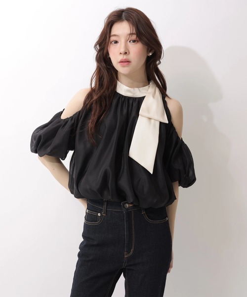 Rirandture(リランドチュール)の「リボンネックオフショルブラウス(シャツ/ブラウス・レディース・ブラック系その他2・2/1)」の1枚目の写真