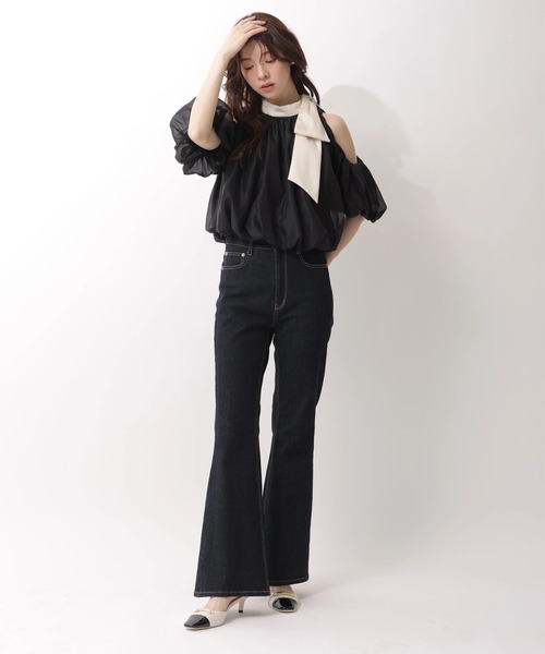 Rirandture(リランドチュール)の「リボンネックオフショルブラウス(シャツ/ブラウス・レディース・ブラック系その他2・2/1)」の11枚目の写真