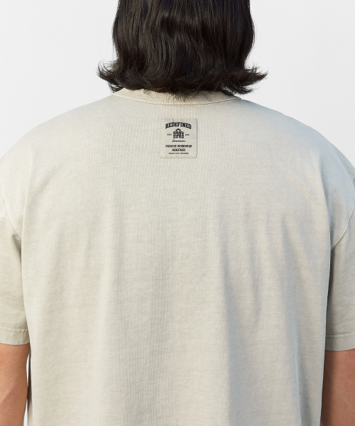 BOOVOOM（ブーブーム）の「[ビッグサイズ]リディファインドピグメントTシャツ（Tシャツ/カットソー・メンズ・ライトベージュ/チャコールグレー・X-LARGE/XX-LARGE/XXX-LARGE）」の9枚目の写真