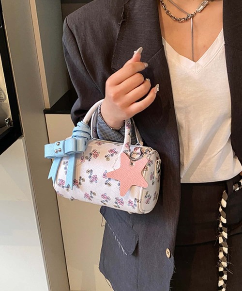 LA VORAGINE(ラ ヴォラジネ)の「リボン付 花柄ショルダーバッグ/ハンドバッグ(ショルダーバッグ・レディース・ホワイト/ブラック・FREE)」の12枚目の写真