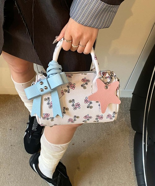 LA VORAGINE(ラ ヴォラジネ)の「リボン付 花柄ショルダーバッグ/ハンドバッグ(ショルダーバッグ・レディース・ホワイト/ブラック・FREE)」の17枚目の写真