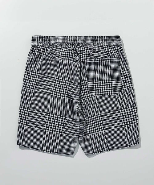 1PIU1UGUALE3 RELAX (ウノピゥウノウグァーレトレ リラックス)の「1PIU1UGUALE3 RELAX(ウノピゥウノウグァーレトレ リラックス)グレンチェック ショーツ(その他パンツ・メンズ・ホワイト/ブラック・XL/L/M/S/XXL)」の11枚目の写真