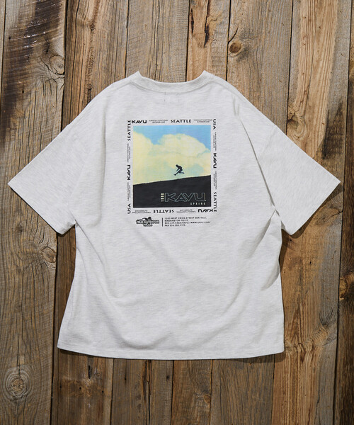 FREAK'S STORE(フリークスストア)の「限定展開 KAVU×FREAK'S STORE カブー 別注 ビッグシルエット バックフォトプリント Tシャツ HIKER(Tシャツ/カットソー・メンズ・ホワイト/アッシュグレー/グレイッシュベージュ/ブラック・LARGE/MEDIUM/SMALL)」の18枚目の写真