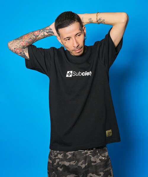 Subciety（サブサエティ）の「THE BASE tee（Tシャツ/カットソー・メンズ・ブラック/スミクロ/ホワイト・SMALL/MEDIUM/LARGE/X-LARGE/XX-LARGE）」の17枚目の写真