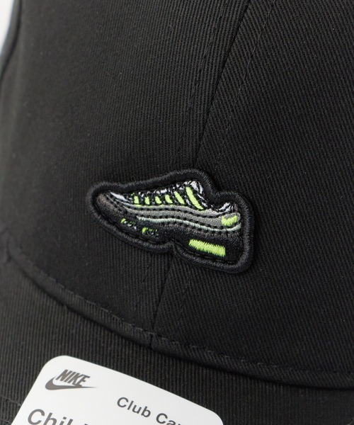 NIKE(ナイキ)の「NIKE/ナイキ キャップ NAN NIKE AIR MAX 95 CLUB CAP 刺繍ワッペン 6パネルキャップ 2026年 夏 夏服(キャップ・キッズ・ホワイト/ブラック・ONE SIZE)」の5枚目の写真