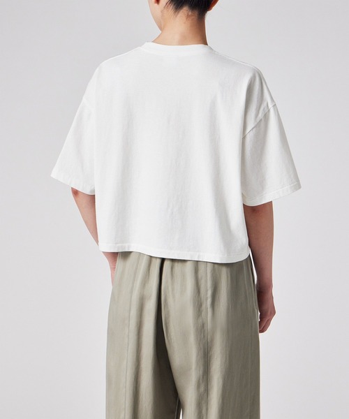 PS Paul Smith（ピーエスポールスミス）の「ウィメンズ "Happy" クロップド 半袖Tシャツ / 255406 J340S（Tシャツ/カットソー・レディース・ネイビー/オフホワイト・SMALL/MEDIUM）」の7枚目の写真