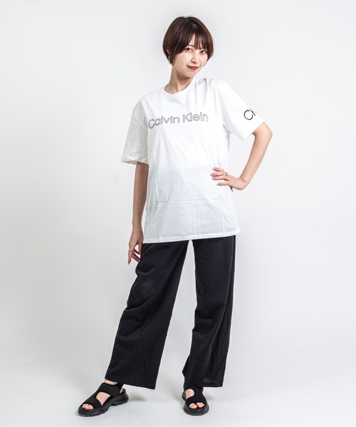 Calvin Klein(カルバン・クライン)の「【CALVIN KLEIN】ロゴTシャツ 半袖 シンプル クルーネック(Tシャツ/カットソー・メンズ・ホワイト/ベージュ/ブラック・SMALL/MEDIUM/LARGE/X-LARGE)」の11枚目の写真