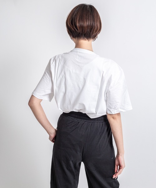 Calvin Klein(カルバン・クライン)の「【CALVIN KLEIN】ロゴTシャツ 半袖 シンプル クルーネック(Tシャツ/カットソー・メンズ・ホワイト/ベージュ/ブラック・SMALL/MEDIUM/LARGE/X-LARGE)」の8枚目の写真