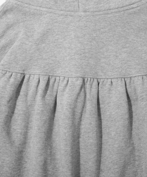 KIJIKO(キジコ)の「ke106-Shirring Hooded Zip Up Melange Gray(パーカー・レディース・グレー・FREE)」の7枚目の写真