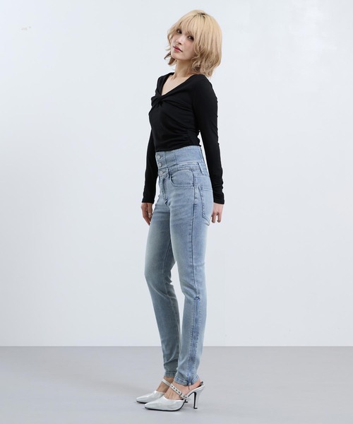 ANAP(アナップ)の「裾ジップ × レース 2WAY 三つボタン デニム スキニーパンツ(デニムパンツ・レディース・ブルー/ブラック・S/M)」の11枚目の写真