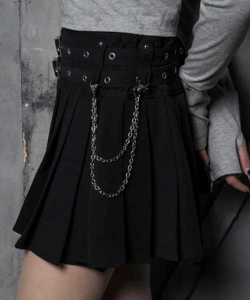 LAZYSLAY(レイジースレイ)の「チェーンプリーツスカート(スカート・レディース・ブラック/ブラック系その他・FREE)」の4枚目の写真