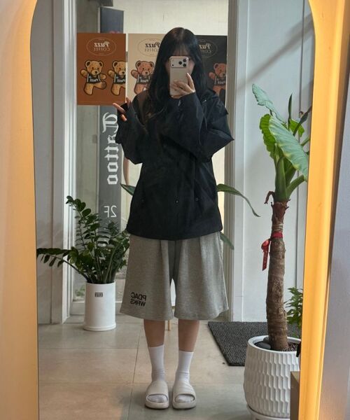 PEID(ペイド)の「PD PDAC ピンタックバミューダパンツ グレー(その他パンツ・レディース・グレー・2/3/1)」の8枚目の写真
