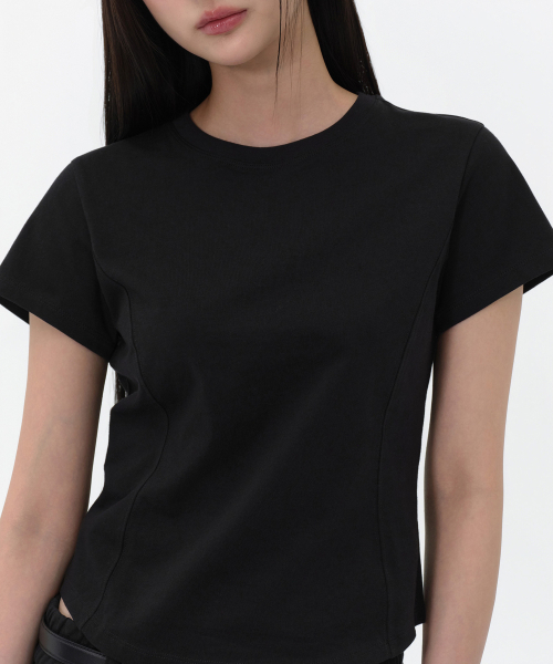 MUSINSA STANDARD WOMAN（ムシンサスタンダードウーマン）の「ウィメンズラウンドヘムTシャツ[ブラック]（Tシャツ/カットソー・レディース・その他・X-SMALL/SMALL/MEDIUM/LARGE）」の4枚目の写真