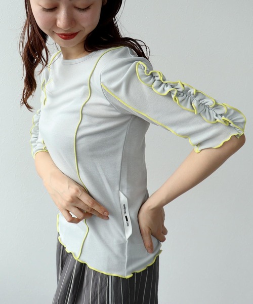 Cepica（セピカ）の「【MARECHAL TERRE / マルシャルテル】RUFFLE  SLEEVE TOPS（Tシャツ/カットソー・レディース・ブルー/ライトグレー/ブラック・FREE）」の12枚目の写真