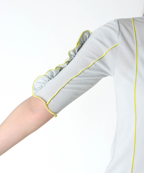 Cepica（セピカ）の「【MARECHAL TERRE / マルシャルテル】RUFFLE  SLEEVE TOPS（Tシャツ/カットソー・レディース・ブルー/ライトグレー/ブラック・FREE）」の21枚目の写真