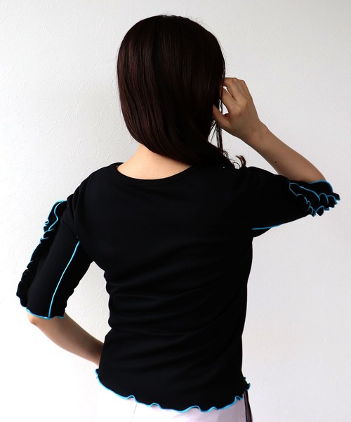 Cepica（セピカ）の「【MARECHAL TERRE / マルシャルテル】RUFFLE  SLEEVE TOPS（Tシャツ/カットソー・レディース・ブルー/ライトグレー/ブラック・FREE）」の7枚目の写真