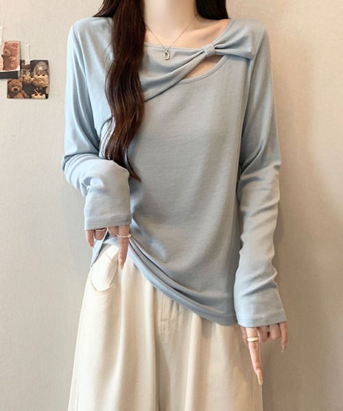 2ly2(トゥーリートゥー)の「リボンデザインカットソー / アシンメトリーネックトップス(Tシャツ/カットソー・レディース・ブルー/ブラック/ブラウン/ホワイト・FREE)」の11枚目の写真