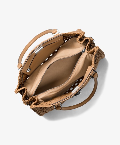 MICHAEL KORS(マイケルコース)の「HAMILTON MODERNE ハンドウーヴン サッチェル ラージ(ハンドバッグ・レディース・ベージュ系・FREE)」の4枚目の写真