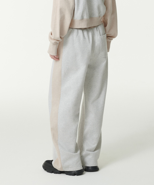 MUSINSA STANDARD WOMAN（ムシンサスタンダードウーマン）の「ウィメンズサイドパネルラウンジスウェットパンツ[オートミール/ヘザーベージュ]（スウェットパンツ・レディース・その他・SMALL/MEDIUM/X-SMALL/LARGE）」の6枚目の写真