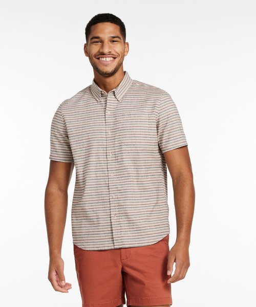 L.L.Bean(エルエルビーン)の「ストーンコースト・ヘンプ・シャツ、スライトリー・フィット 半袖 ストライプ 米国フィット・レギュラー(シャツ/ブラウス・メンズ・グレー系その他・LARGE/MEDIUM/SMALL)」の2枚目の写真