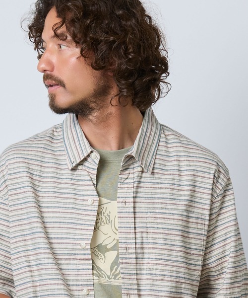 L.L.Bean(エルエルビーン)の「ストーンコースト・ヘンプ・シャツ、スライトリー・フィット 半袖 ストライプ 米国フィット・レギュラー(シャツ/ブラウス・メンズ・グレー系その他・LARGE/MEDIUM/SMALL)」の21枚目の写真