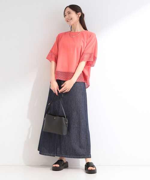 SHOO・LA・RUE(シューラルー)の「厚底クロスサンダル(サンダル・レディース・ライトベージュ/ブラック・35/45)」の9枚目の写真