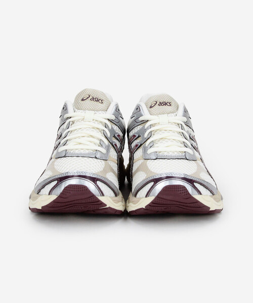 ASICS(アシックス)の「ASICS | GEL-CUMULUS 16 MEN(スニーカー・メンズ・ホワイト系その他・26/25.5/27.5/26.5/27)」の4枚目の写真