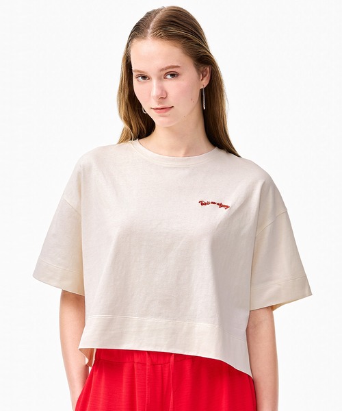 coca(coca)(コカ)の「ボックスシルエットロゴトップス(Tシャツ/カットソー・レディース・チャコール/アイボリー・L/M/S)」の3枚目の写真