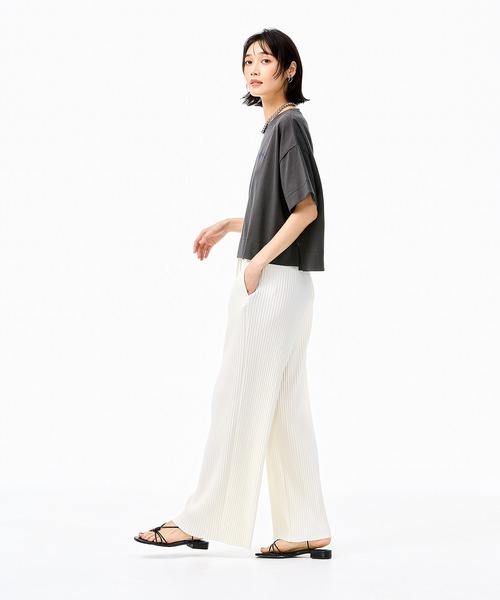 coca(coca)(コカ)の「ボックスシルエットロゴトップス(Tシャツ/カットソー・レディース・チャコール/アイボリー・L/M/S)」の12枚目の写真
