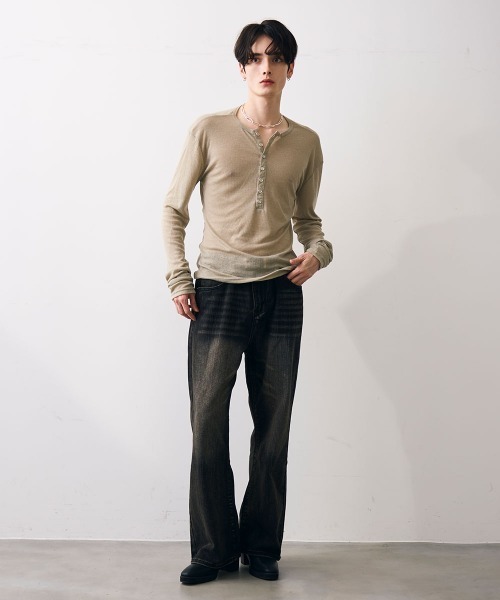 Shoowtime(ショウタイム)の「Natural drape henley top / ナチュラルドレープヘンリーカットソー(Tシャツ/カットソー・メンズ・ライトグレー/ブラック・MEDIUM/LARGE/X-LARGE)」の13枚目の写真