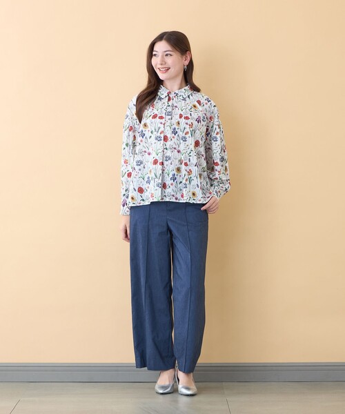 amaca(アマカ)の「【LIBERTY】MEADOW MUSE ギャザーブラウス(シャツ/ブラウス・レディース・オフホワイト・38)」の3枚目の写真