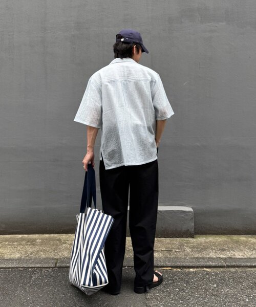 CIAOPANIC TYPY（チャオパニックティピー）の「【UNISEX】シアーオープンカラーシャツ（シャツ/ブラウス・メンズ・グレイッシュベージュ/ブラック/ブルー・MEDIUM/LARGE）」の6枚目の写真