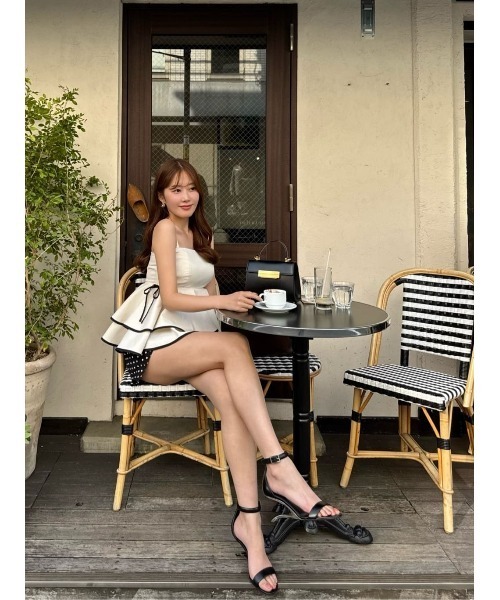 Her lip to(ハーリップトゥー)の「Lumiere Frilled Peplum Top(その他トップス・レディース・ホワイト系/スカイブルー・S/M)」の14枚目の写真
