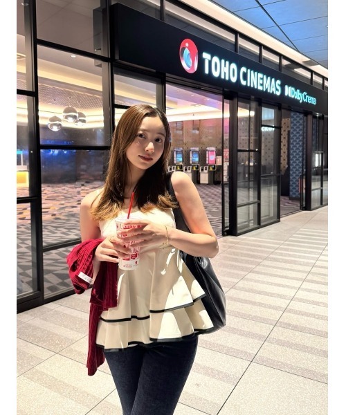 Her lip to(ハーリップトゥー)の「Lumiere Frilled Peplum Top(その他トップス・レディース・ホワイト系/スカイブルー・S/M)」の16枚目の写真