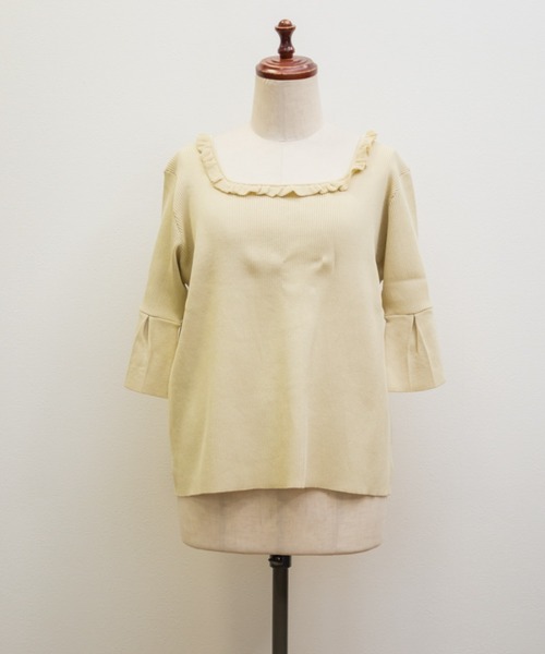 CLETTE(クレット)の「CLETTEオリジナルメローフリルネックニットプルオーバー(ニット/セーター・レディース・パープル/イエロー/ブラック・4L/3L/LL)」の18枚目の写真