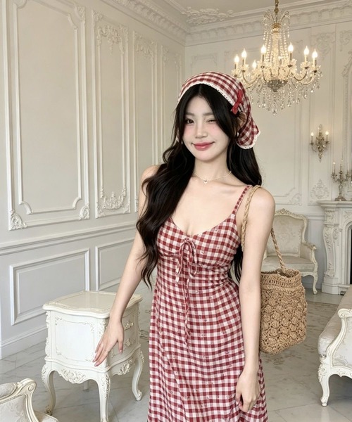 AsheKsha（アシクシャ）の「フレンチレトロ赤白チェック柄キャミワンピース（ワンピース・レディース・レッド・F）」の11枚目の写真