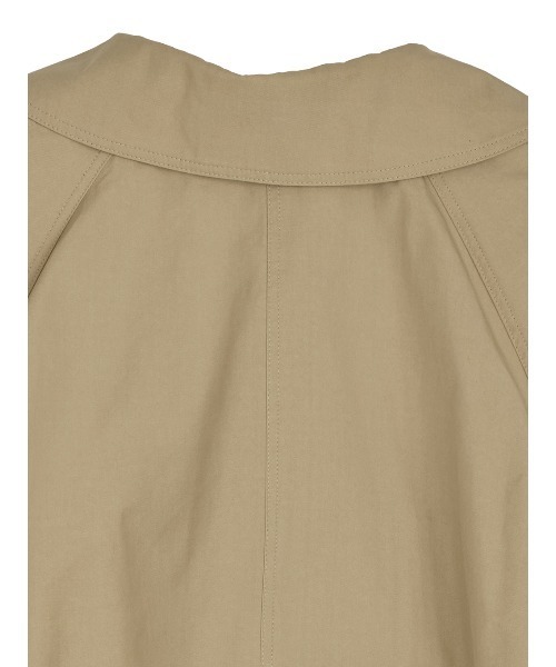Ameri(アメリ)の「DRAWSTRING YOKE TRENCH SHORT COAT(トレンチコート・レディース・ベージュ・SMALL/MEDIUM)」の12枚目の写真