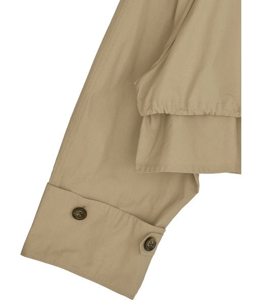 Ameri(アメリ)の「DRAWSTRING YOKE TRENCH SHORT COAT(トレンチコート・レディース・ベージュ・SMALL/MEDIUM)」の13枚目の写真