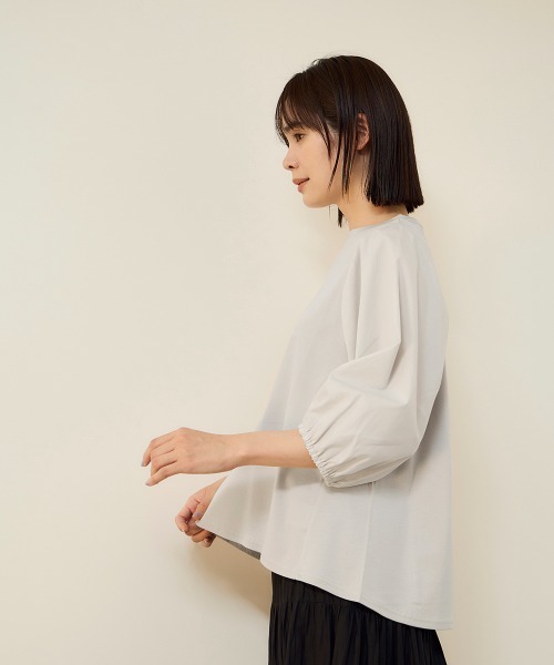 ketty(ケティ)の「【機能するミニマル服】切替プルオーバー(Tシャツ/カットソー・レディース・オフホワイト/ライトグレー・M)」の14枚目の写真